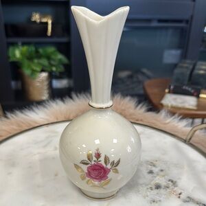 Elegant Cream Vase with Floral Design